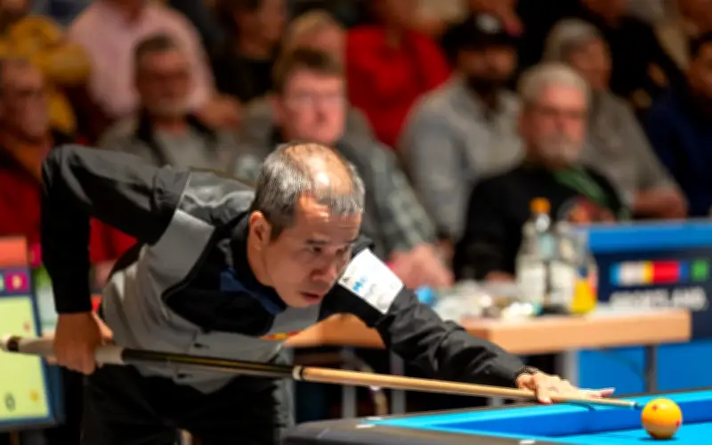 Trần Quyết Chiến tỏa sáng, dẫn dắt đội tuyển Việt Nam vào tứ kết giải billiards thế giới