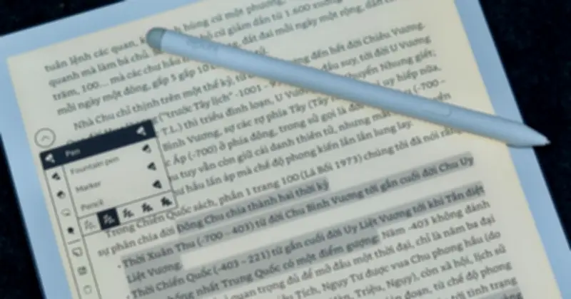 Trên tay nhanh Kindle Scribe 2025: Thiết kế gọn gàng, viết trực tiếp lên sách điện tử