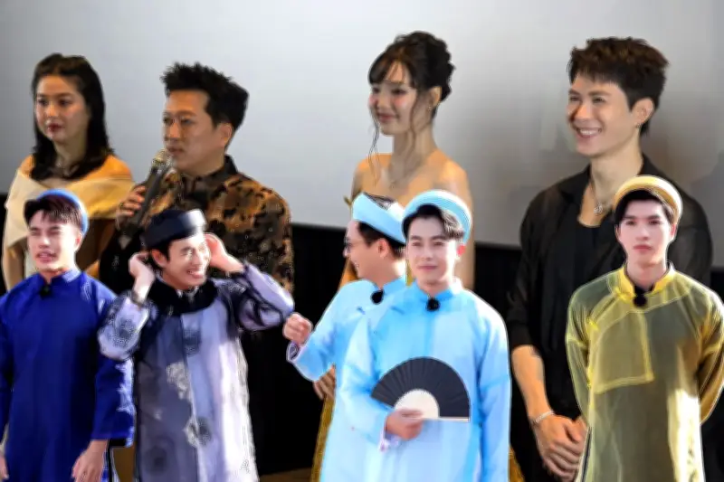 Trấn Thành chia sẻ về dàn diễn viên 'Thỏ Ơi!!', Mỹ Tâm trao quà Tết tại Đà Nẵng