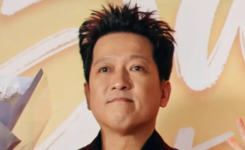 Trường Giang trở lại điện ảnh sau 5 năm với 'Nhà ba tôi một phòng'