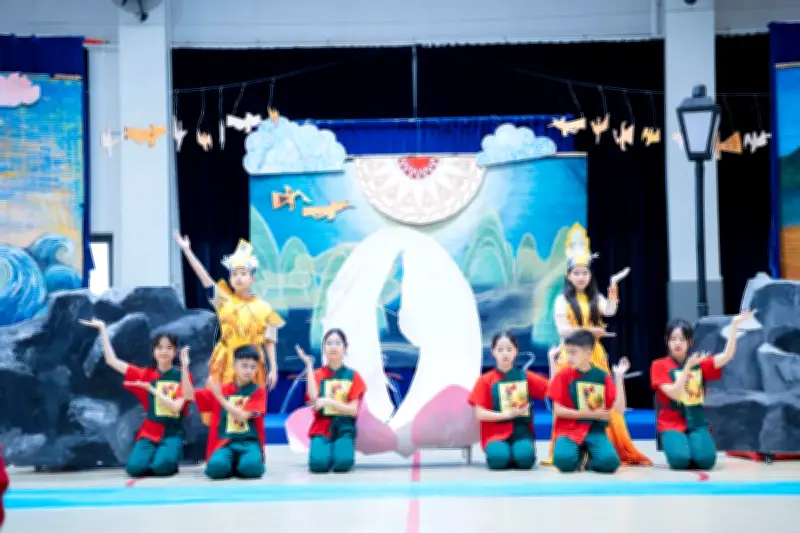 Trường SenTia: Mô Hình 'Học Sinh Dạy Học Sinh' Trong Dự Án Liên Môn 6 Tuần