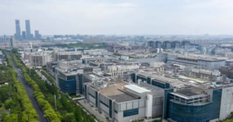 Trung Quốc chi 150 tỷ USD vẫn chưa thể tự chủ chip bán dẫn