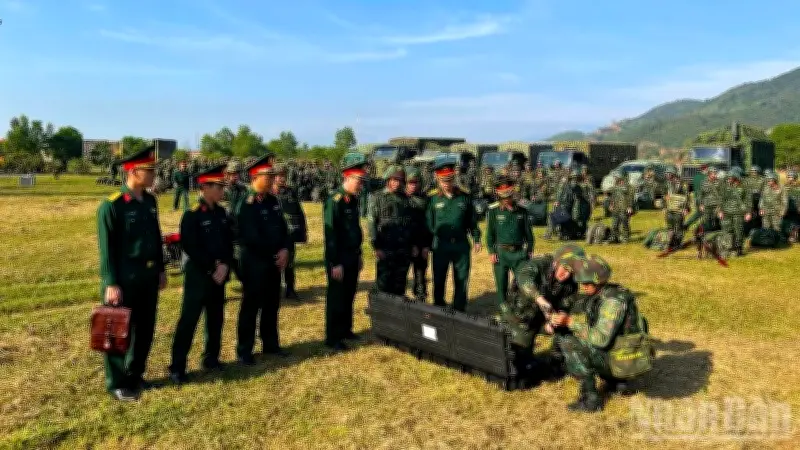 Trung tướng Lê Ngọc Hải kiểm tra sẵn sàng chiến đấu tại Quân khu V dịp Tết 2026