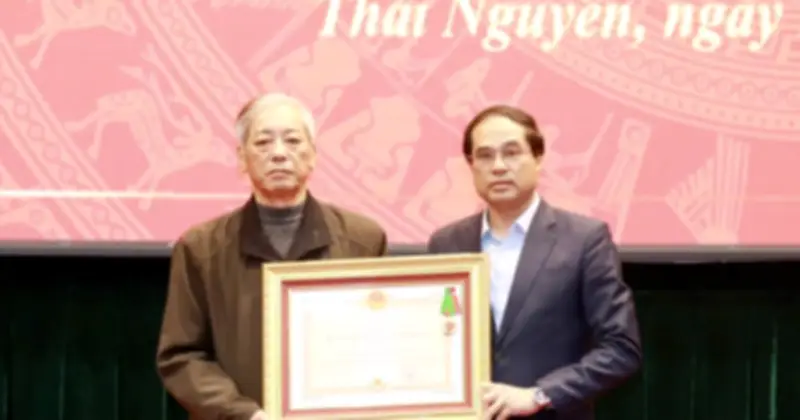 Truy tặng Huân chương Bảo vệ Tổ quốc cho trung tá hy sinh khi làm nhiệm vụ