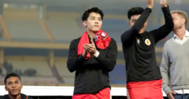 Truyền Thông Châu Á Ngợi Khen Siêu Phẩm Của Nguyễn Đình Bắc Trong Chiến Thắng 4-0