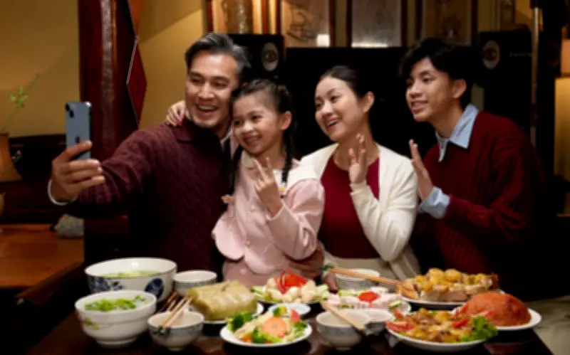 Tết Bính Ngọ: Lần đầu tiên trải nghiệm 5G toàn quốc cùng loạt ưu đãi từ Viettel