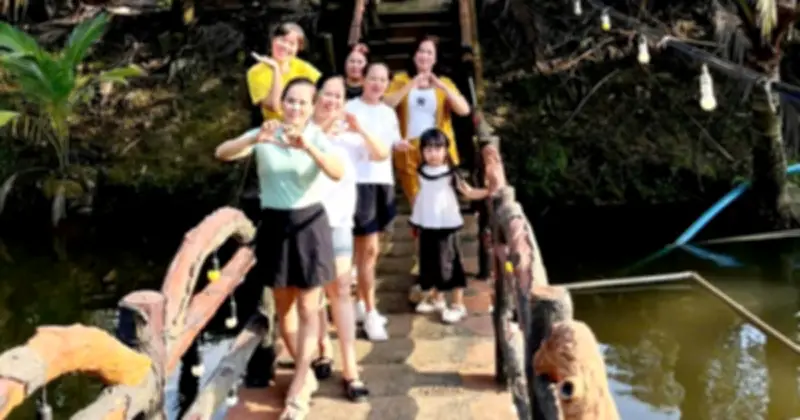 Tết Quê Chuyển Mình: Giữa Truyền Thống Và Hiện Đại Trong Ký ức Nhà Giáo