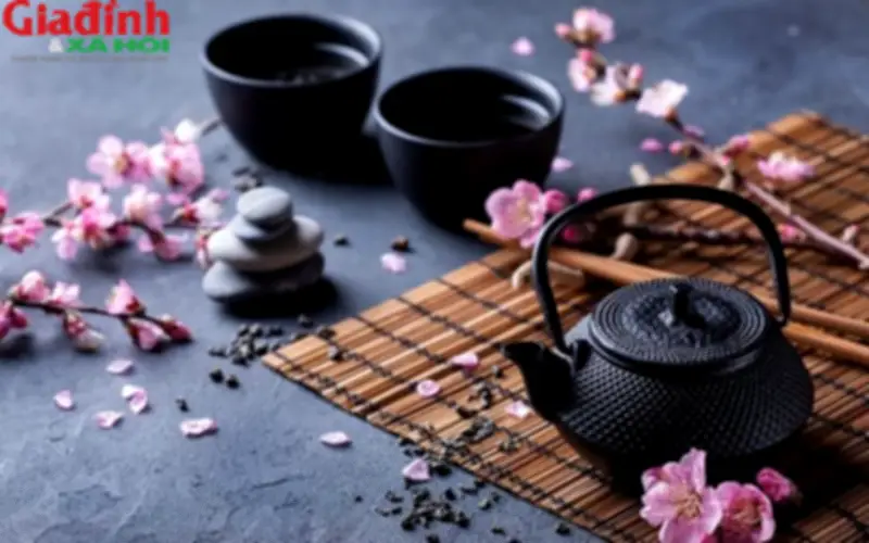 Tết Uống Trà Gì Để Vừa Thơm Dịu Như Sen Nở, Vừa Nhẹ Bụng Dễ Ngủ Suốt Những Ngày Xuân