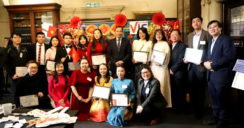 Tết Việt tại Cambridge: Hội trí thức bàn AI và gìn giữ bản sắc văn hóa