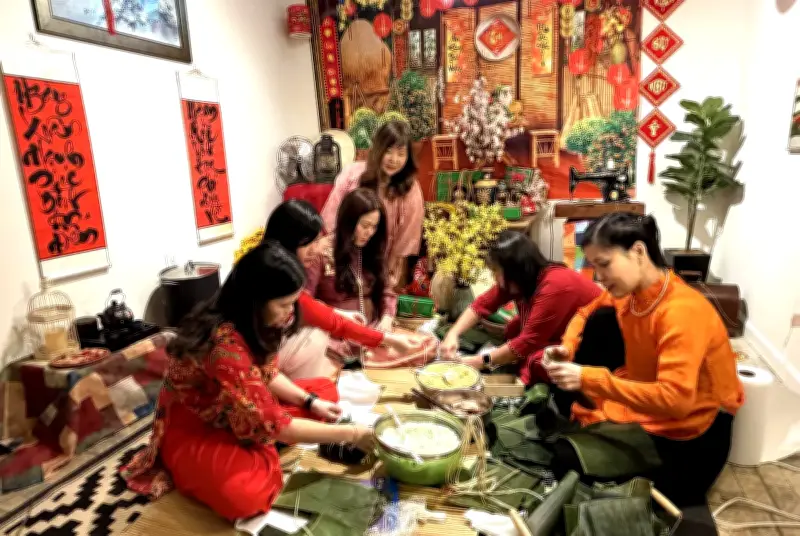 Tết Việt trong những căn bếp xa xứ: Giữ gìn bản sắc văn hóa dân tộc