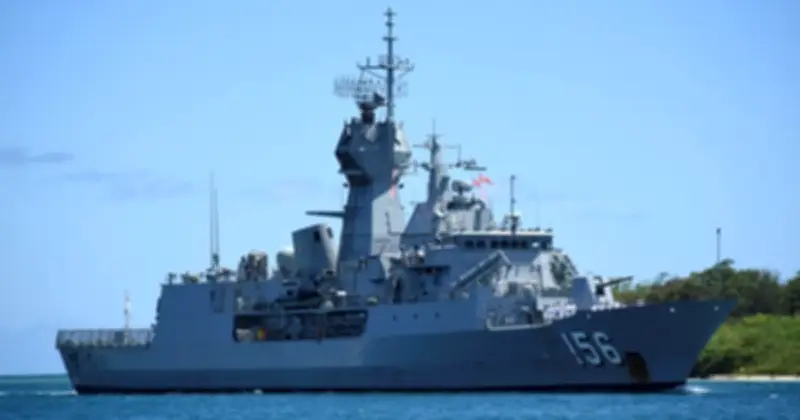 Tàu chiến Úc qua eo biển Đài Loan, Trung Quốc tuyên bố theo dõi giám sát