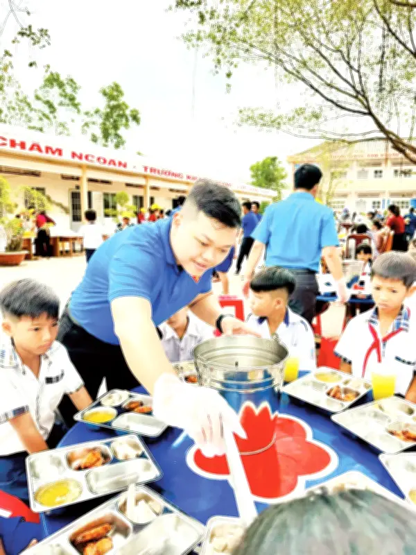 Tuổi Trẻ Đồng Bằng Sông Cửu Long Sôi Nổi Với Các Phong Trào Tình Nguyện Và Xây Dựng Nông Thôn Mới