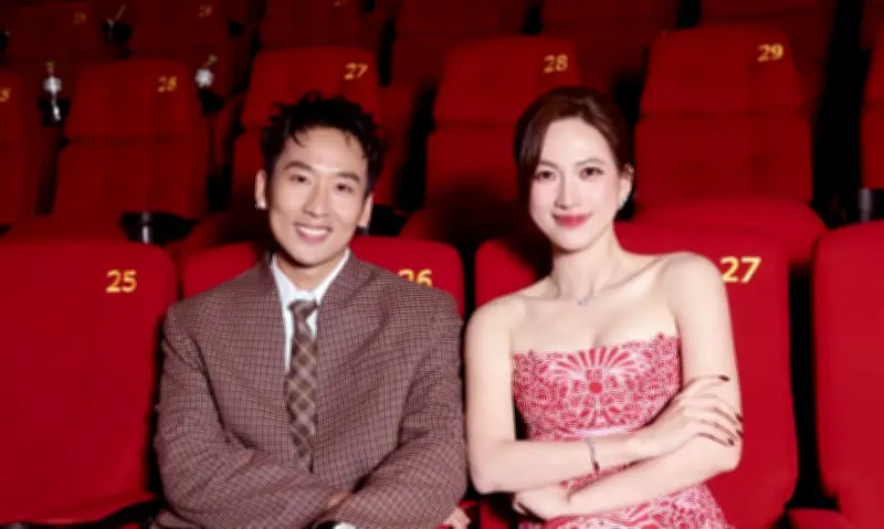 Tuấn Trần - Phương Anh Đào: Cặp đôi đẹp đôi gây sốt phim Tết 2025