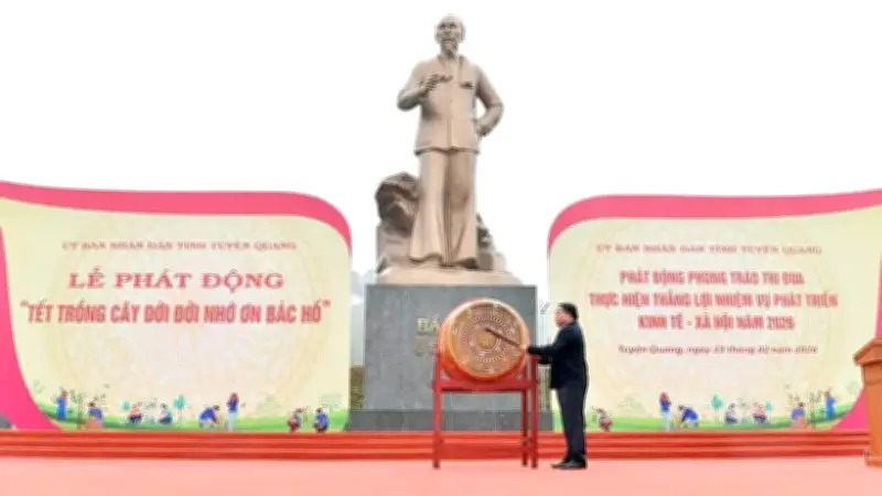 Tuyên Quang phát động Tết trồng cây và phong trào thi đua yêu nước toàn diện