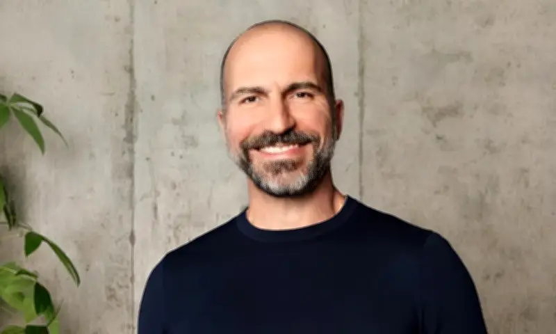 Uber: Nhân viên tạo bản sao AI của CEO để luyện thuyết trình, tương lai AI thay thế lãnh đạo?