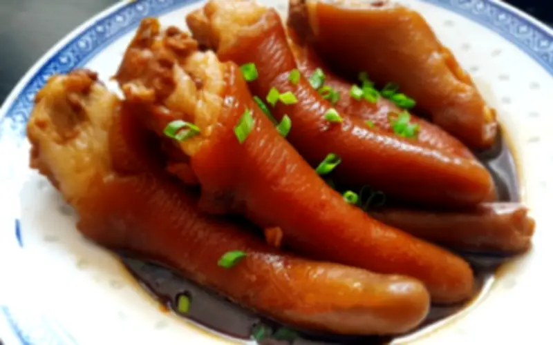 Đuôi Lợn: Món Ăn Bổ Dưỡng Với Nhiều Công Dụng Sức Khỏe Đáng Kinh Ngạc