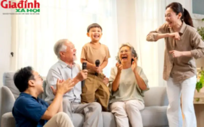 Về Quê Chồng Ăn Tết Không Còn Là Ác Mộng: 10 Bí Quyết Giữ Hòa Khí Cả Nhà Đều Vui