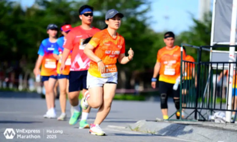 Vì sao 'chạy theo cảm giác' giúp runner vượt qua giới hạn và tránh chấn thương?