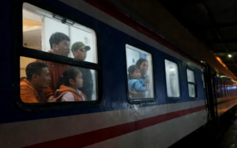 Vé tàu Quảng Trị - phía Nam khan hiếm đến sau rằm tháng Giêng, xe khách tăng cường vẫn còn vé