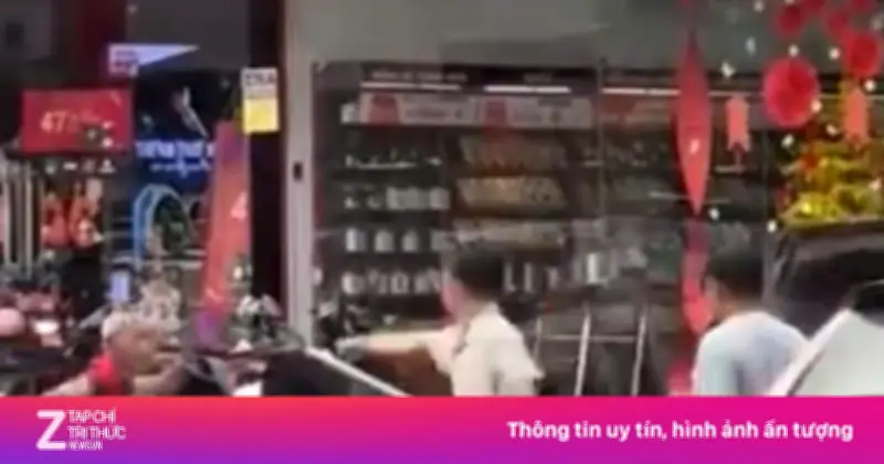 Va chạm giao thông biến thành ẩu đả, hai đối tượng bị khởi tố và bắt giam tại TP.HCM