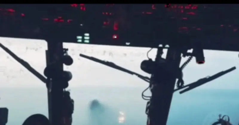 Video trực thăng săn ngầm Nga phóng tên lửa tiêu diệt USV của Ukraine