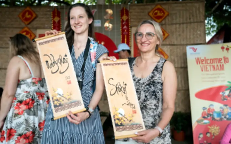 Du lịch Việt: Cần 'đúng khách' để xây dựng hình ảnh bền vững và văn minh