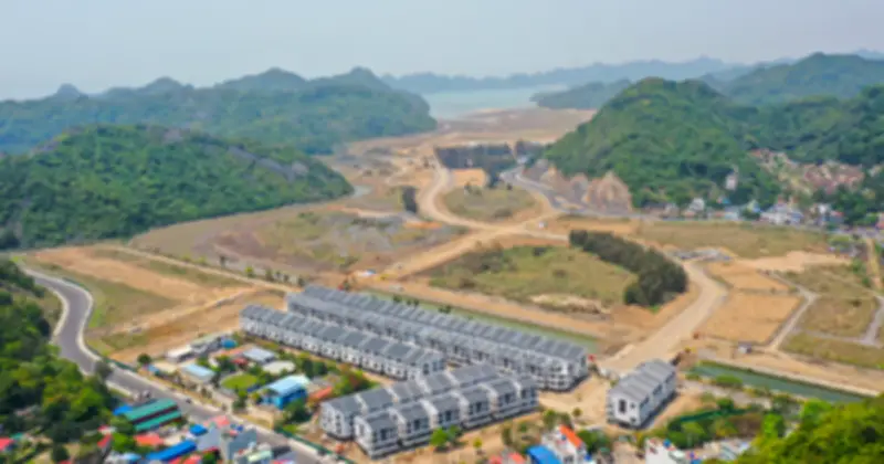 Vinaconex Rút Khỏi Cát Bà Amatina, Loạt Dự Án Lớn Đổi Chủ Trong Làn Sóng M&A