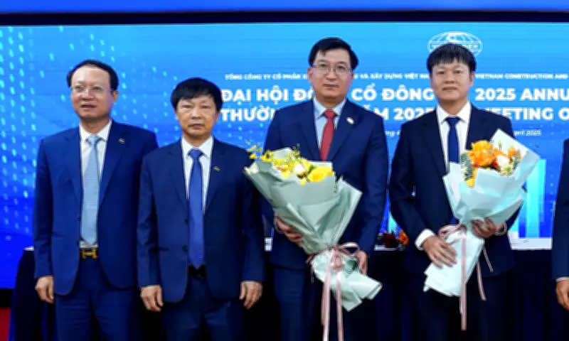 Vinaconex Thay Chủ Tịch HĐQT: Ông Trần Đình Tuấn Thay Thế Ông Nguyễn Hữu Tới