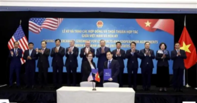 Việt Nam - Mỹ ký hợp đồng 37,2 tỷ USD, Starlink và Boeing vào cuộc