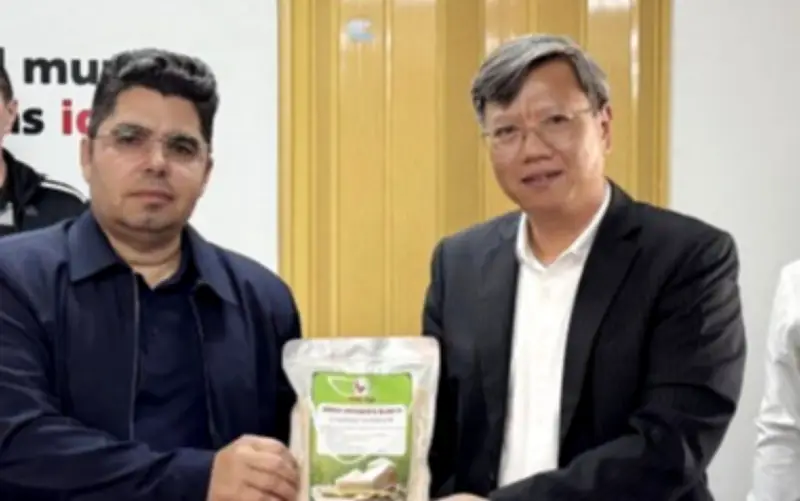 Việt Nam Trao 250 Tấn Gạo Viện Trợ Cho Cuba, Thúc Đẩy Hợp Tác Nông Nghiệp