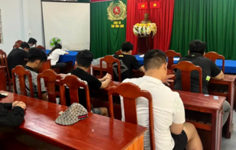 Vĩnh Long: Hơn 11.200 người xuất khẩu lao động năm 2025, cảnh báo tình trạng vi phạm pháp luật ở nước ngoài