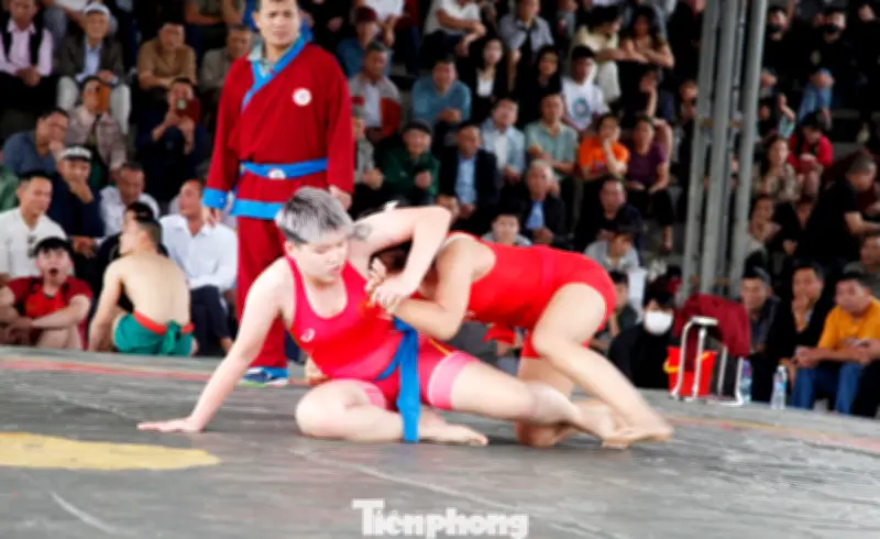 Vật Nữ Đồng Kỵ: Màn Trình Diễn Ngoạn Mục Và Tinh Thần Thượng Võ Đặc Sắc