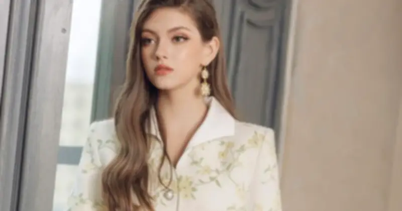 Váy dáng dài: Phong cách sang trọng và tinh tế cho nàng đón xuân 2026