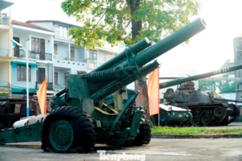 Bảo tàng Lịch sử TP. Huế đối mặt với tình trạng xuống cấp nghiêm trọng của hiện vật chiến tranh ngoài trời