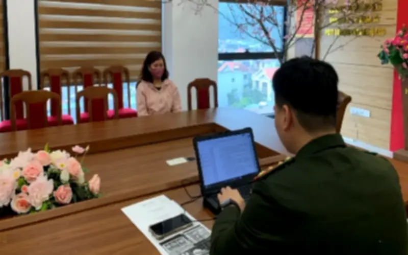 Cảnh báo dịch vụ đổi tiền trái phép trên mạng xã hội dịp Tết