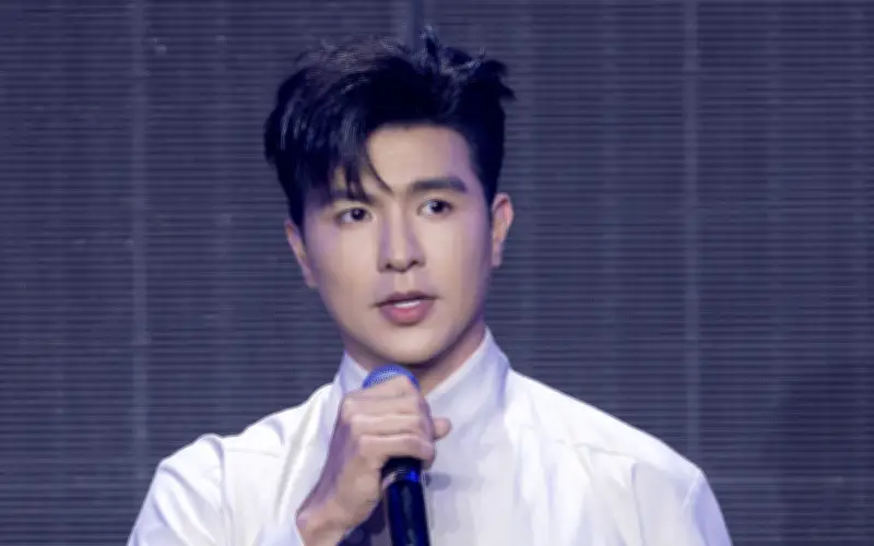 WeChoice Awards 2025: Mưa đỏ và các nhân vật truyền cảm hứng được vinh danh