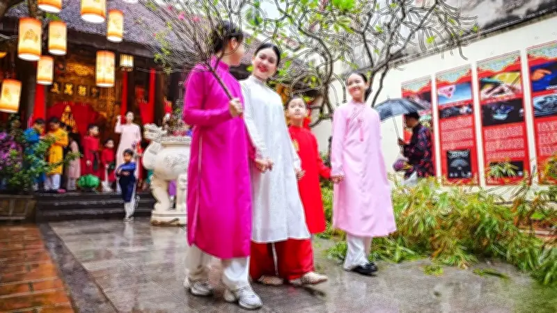 Chào Xuân 2026: Giao thoa văn hóa truyền thống và đương đại tại Hà Nội và Điện Biên