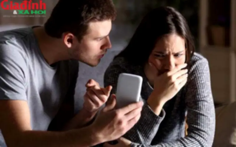 Vì sao phụ nữ ngoại tình dễ bị phát hiện hơn đàn ông? Lý do không chỉ ở cảm xúc