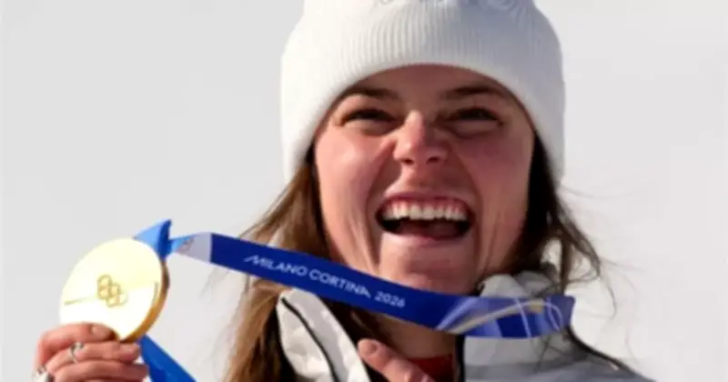 Huy chương Olympic mùa đông 2026 liên tục sứt mẻ, vỡ đôi khiến vận động viên bối rối