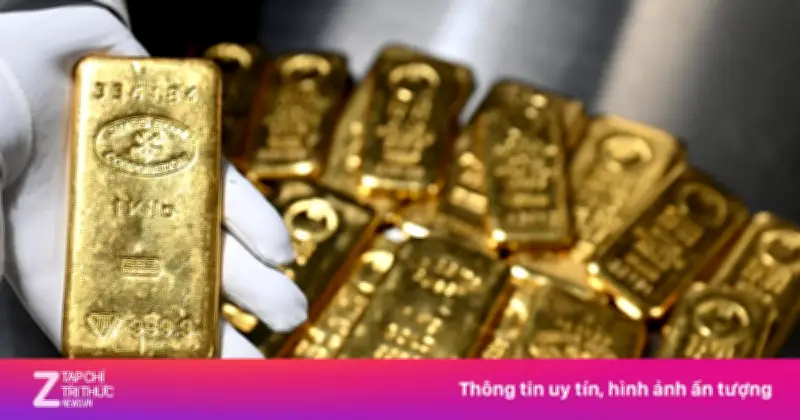 Giá vàng thế giới bất ngờ lao dốc, áp lực từ đồng USD và chờ đợi dữ liệu Mỹ