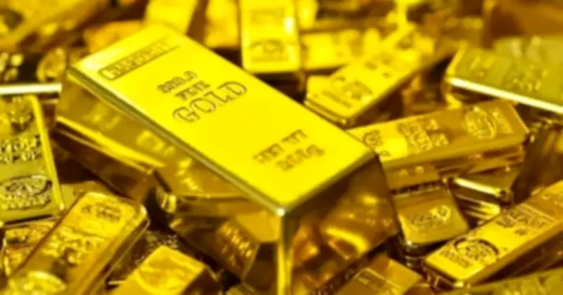 Giá Vàng Thế Giới Bất Ngờ Lao Dốc, Nhà Đầu Tư Chờ Đợi Số Liệu Kinh Tế Mỹ