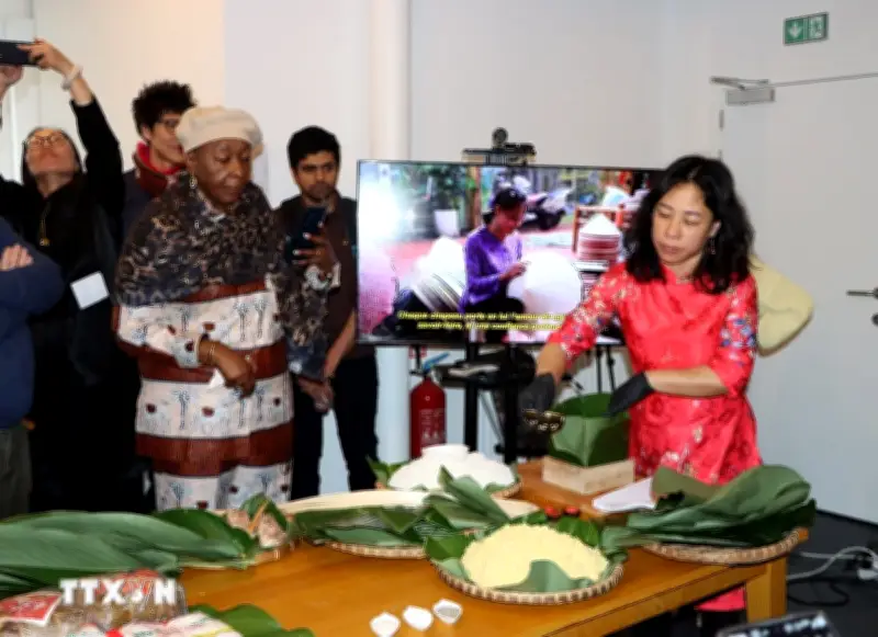 Xuân Bính Ngọ 2026: Hương Xuân Việt Lan Tỏa Giữa Lòng Châu Âu