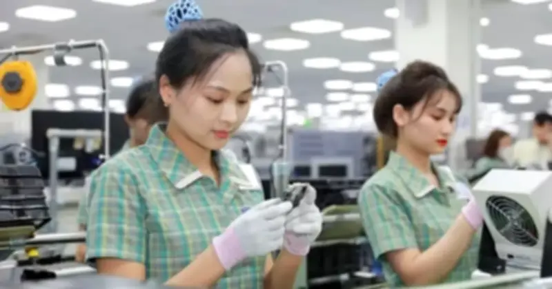 Xuất nhập khẩu Việt Nam tăng mạnh đầu năm 2026, điện tử dẫn đầu