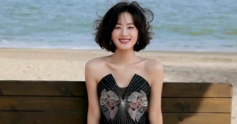 Triệu Lệ Dĩnh: Từ vai phụ đến giải thưởng quốc tế nhờ tác phẩm thực lực