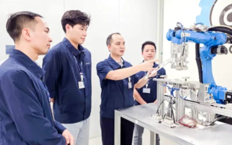 Ông Nguyễn Hoàng Giang: Người Việt đầu tiên lãnh đạo nhà máy thông minh Samsung tại Việt Nam