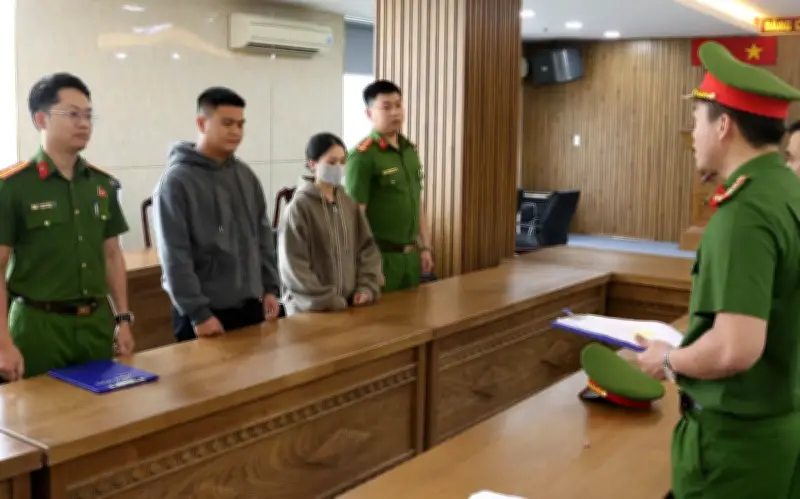 Đà Nẵng Triệt Phá Đường Dây Sản Xuất Rong Biển Khô Giả, Bắt Tạm Giam Chủ Công Ty