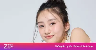 Ngôi Sao Nhí 15 Tuổi Sụp Đổ Vì Hình Ảnh Hút Thuốc Lá Điện Tử