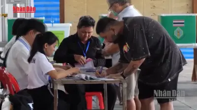 Đảng Cầm quyền Thái Lan Lên Kế Hoạch Lập Liên Minh Sau Chiến Thắng Bầu Cử