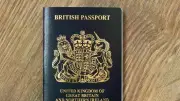 Anh Siết Quy Định Nhập Cảnh: Công Dân 2 Quốc Tịch Phải Dùng Hộ Chiếu Anh