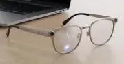 Apple Thử Nghiệm Kính Thông Minh Camera Kép, OpenAI Vào Cuộc Đua Thiết Bị AI